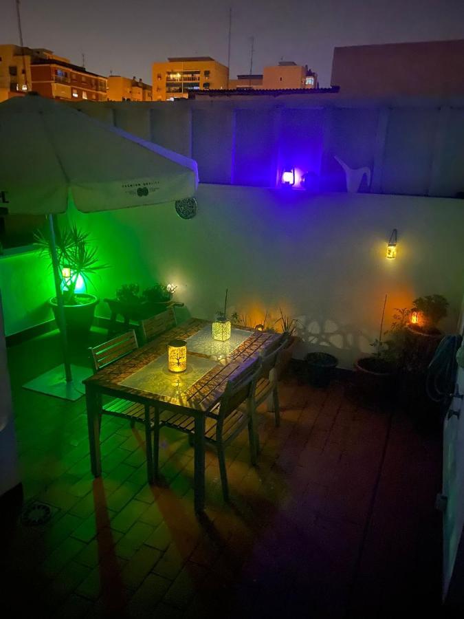 Apartamento Centro Historico Materno Infantil Hospital Civil مالقة المظهر الخارجي الصورة